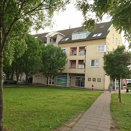 Plaza Luxory Alba Regalǎ